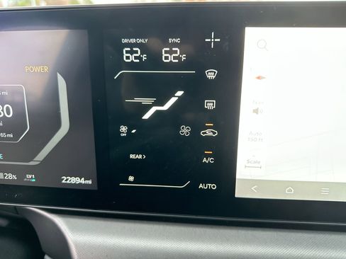 Used 2024 Kia EV9 Light Long Range image 19