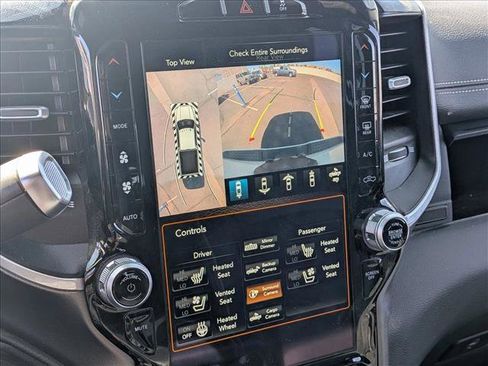 Used 2020 RAM 2500 Laramie w/ Night Edition image 13