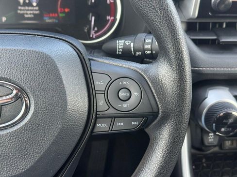 Certified 2024 Toyota RAV4 XLE image 22