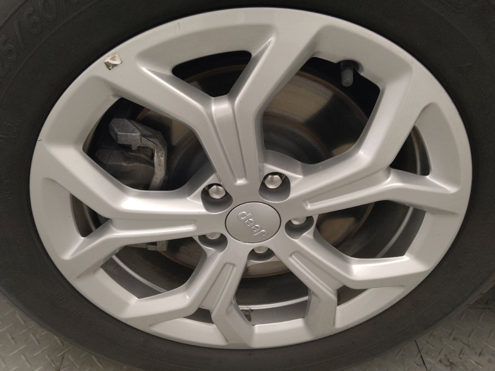 Used 2024 Jeep Compass Sport AWD/4WD image 31