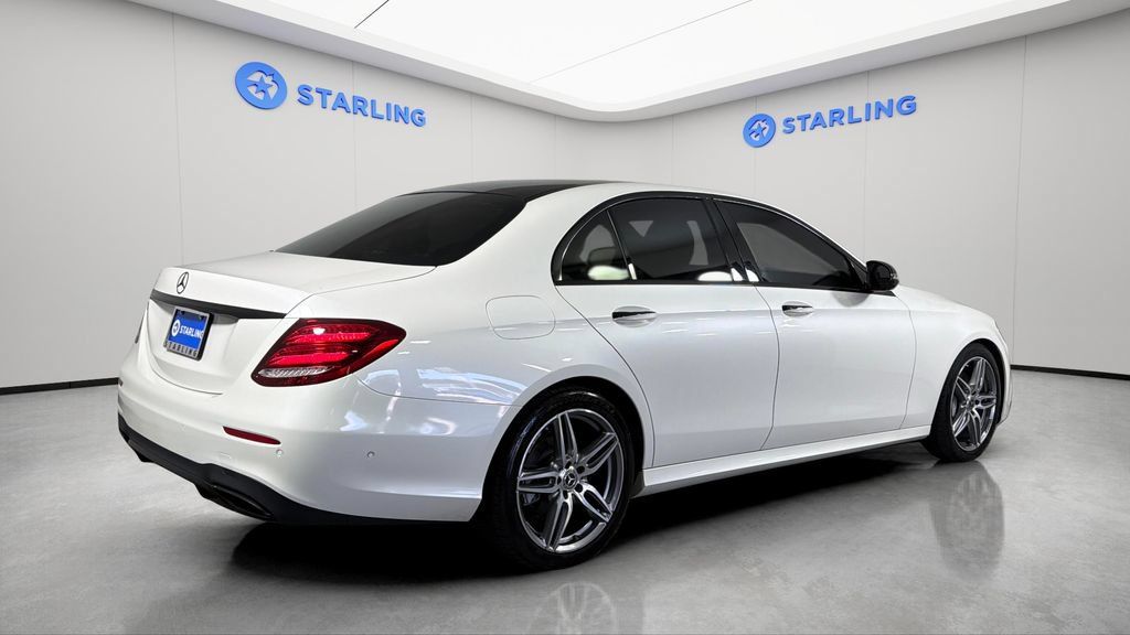 Used 2018 Mercedes-Benz E 300 image 10