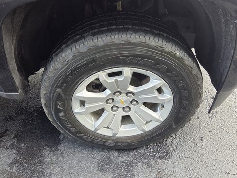 Used 2022 Chevrolet Colorado LT w/ LT Convenience Package image 13