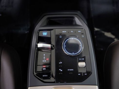 Used 2026 BMW iX xDrive45 image 13