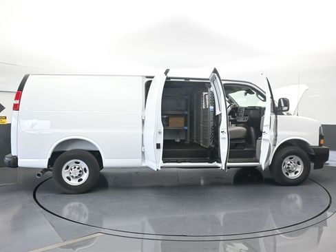New 2025 Chevrolet Express 3500 Extended w/ Driver Convenience Package image 63