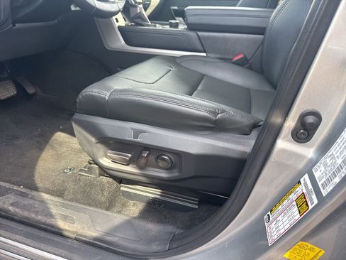 Used 2022 Toyota Tundra Limited image 8
