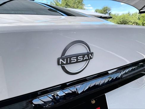 New 2026 Nissan Sentra SV w/ Floor Mat Package FWD image 15
