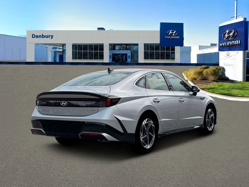 New 2026 Hyundai Sonata SEL image 7