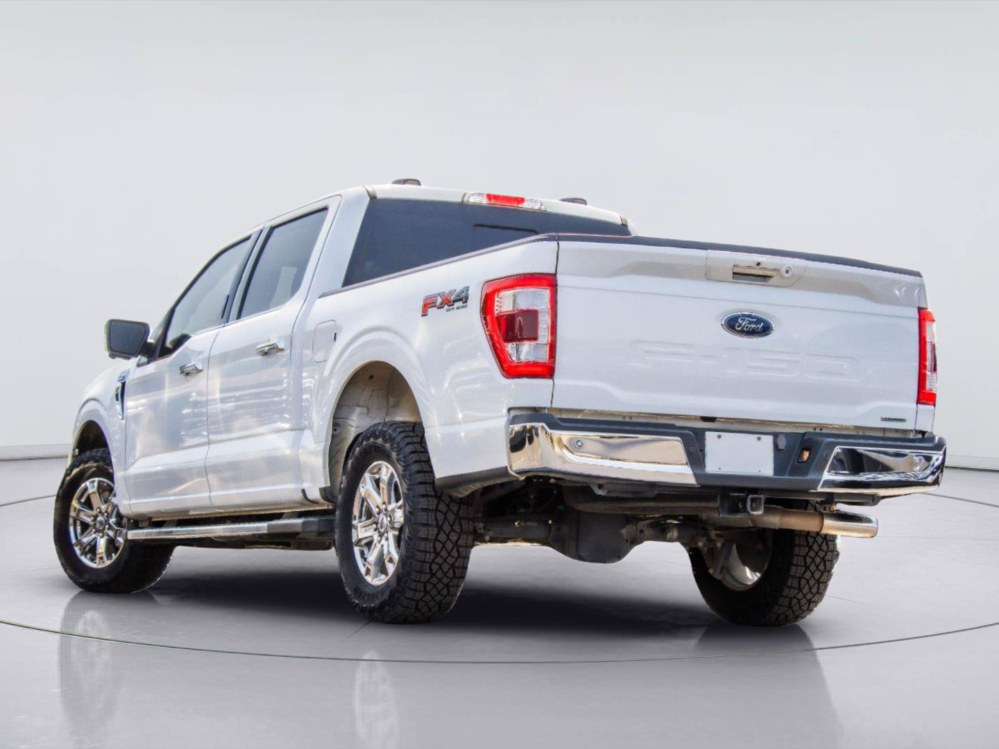 Certified 2023 Ford F150 Lariat w/ Trailer Tow Package AWD/4WD image 3