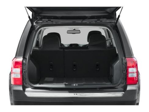 Used 2015 Jeep Patriot High Altitude AWD/4WD image 15