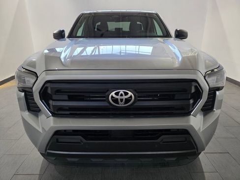 Used 2024 Toyota Tacoma SR w/ SR Upgrade Package image 8
