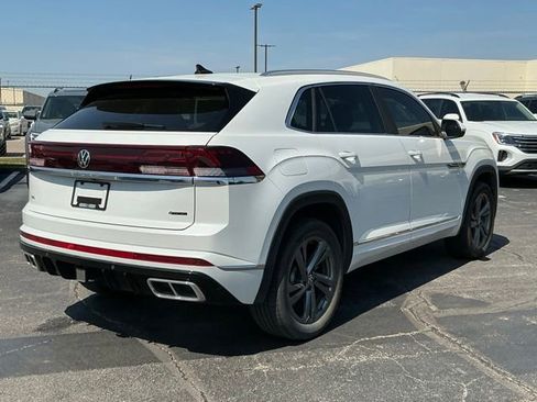 Used 2024 Volkswagen Atlas Cross Sport SEL R-Line image 3