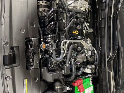 Used 2023 Nissan Altima 2.5 SR FWD image 37