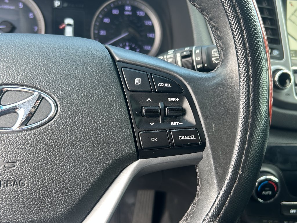 Used 2016 Hyundai Tucson Limited w/ Option Group 03 FWD image 19
