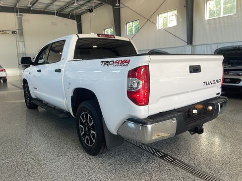 Used 2019 Toyota Tundra SR5 w/ TRD Off Road Package AWD/4WD image 15