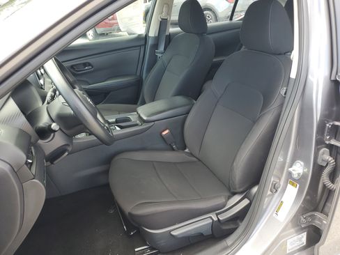 Used 2024 Nissan Sentra S image 12