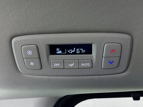 Used 2024 Kia Carnival EX FWD image 26
