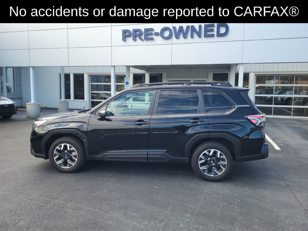 Used 2025 Subaru Forester Premium w/ Convenience Package #1 AWD/4WD image 2
