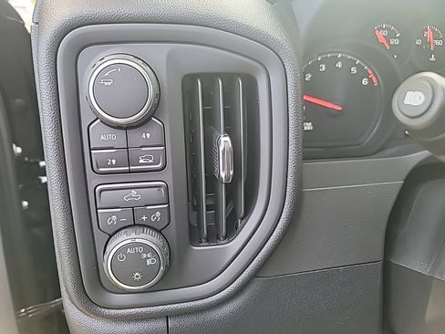 Used 2026 Chevrolet Silverado 1500 Custom w/ Turbomax Blackout Package AWD/4WD image 14