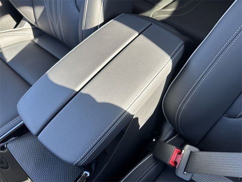 New 2026 Buick Envision Avenir image 21