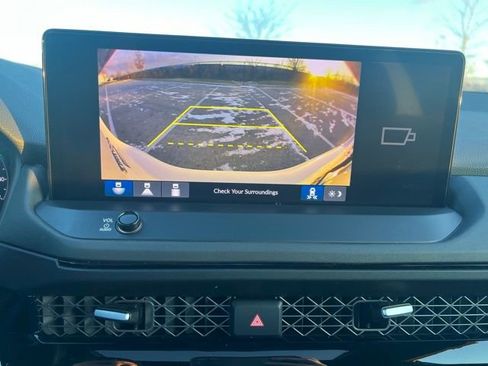 Used 2024 Honda Accord Sport image 19