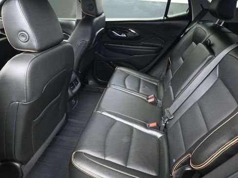 Used 2024 GMC Terrain AT4 AWD/4WD image 18