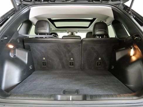 Used 2019 Jeep Cherokee Trailhawk w/ Comfort/Convenience Group image 27