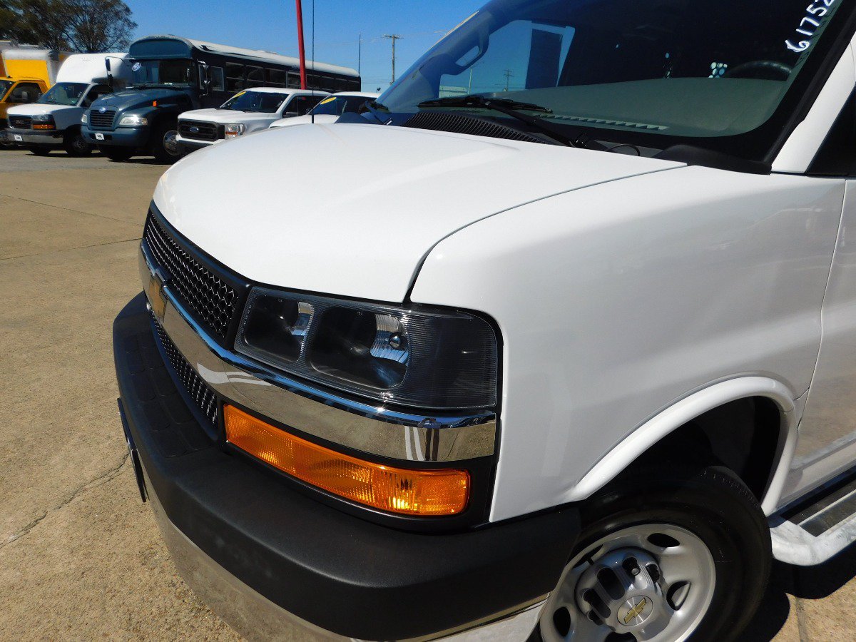 Used 2025 Chevrolet Express 2500 w/ Driver Convenience Package RWD image 35