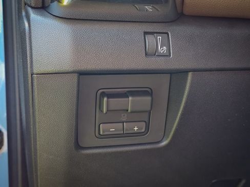 New 2026 GMC Canyon Denali AWD/4WD image 16