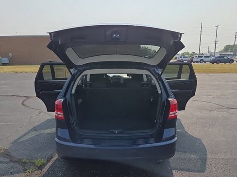 Used 2020 Dodge Journey SE w/ SE Popular Equipment Group FWD image 19