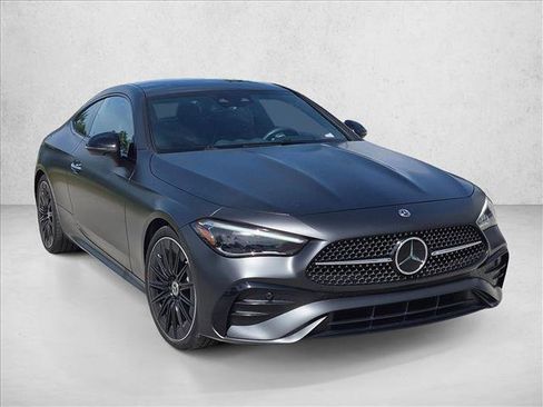 Used 2024 Mercedes-Benz CLE 300 4MATIC Coupe image 3