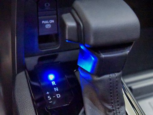 Used 2024 Toyota Tundra SR image 23