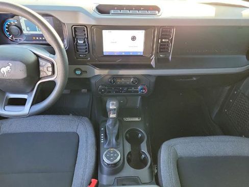 Certified 2023 Ford Bronco Base w/ Sasquatch Package image 21