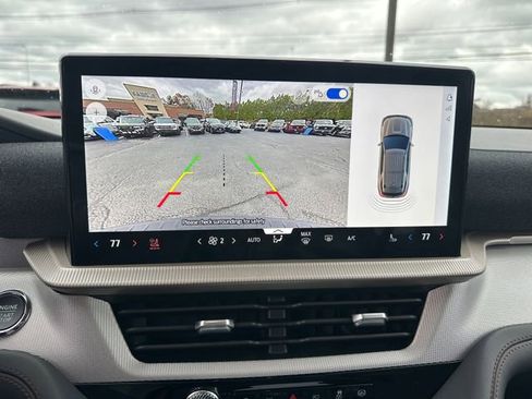 New 2026 Ford Explorer Active w/ Active Comfort Package image 24