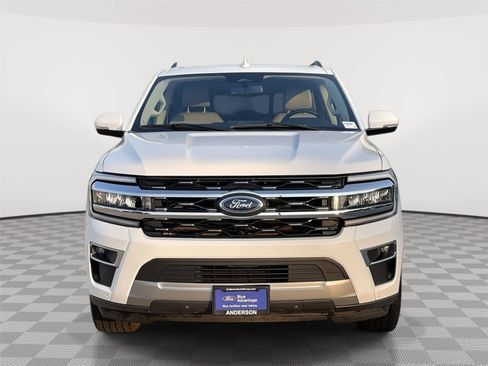 Certified 2024 Ford Expedition Limited AWD/4WD image 4