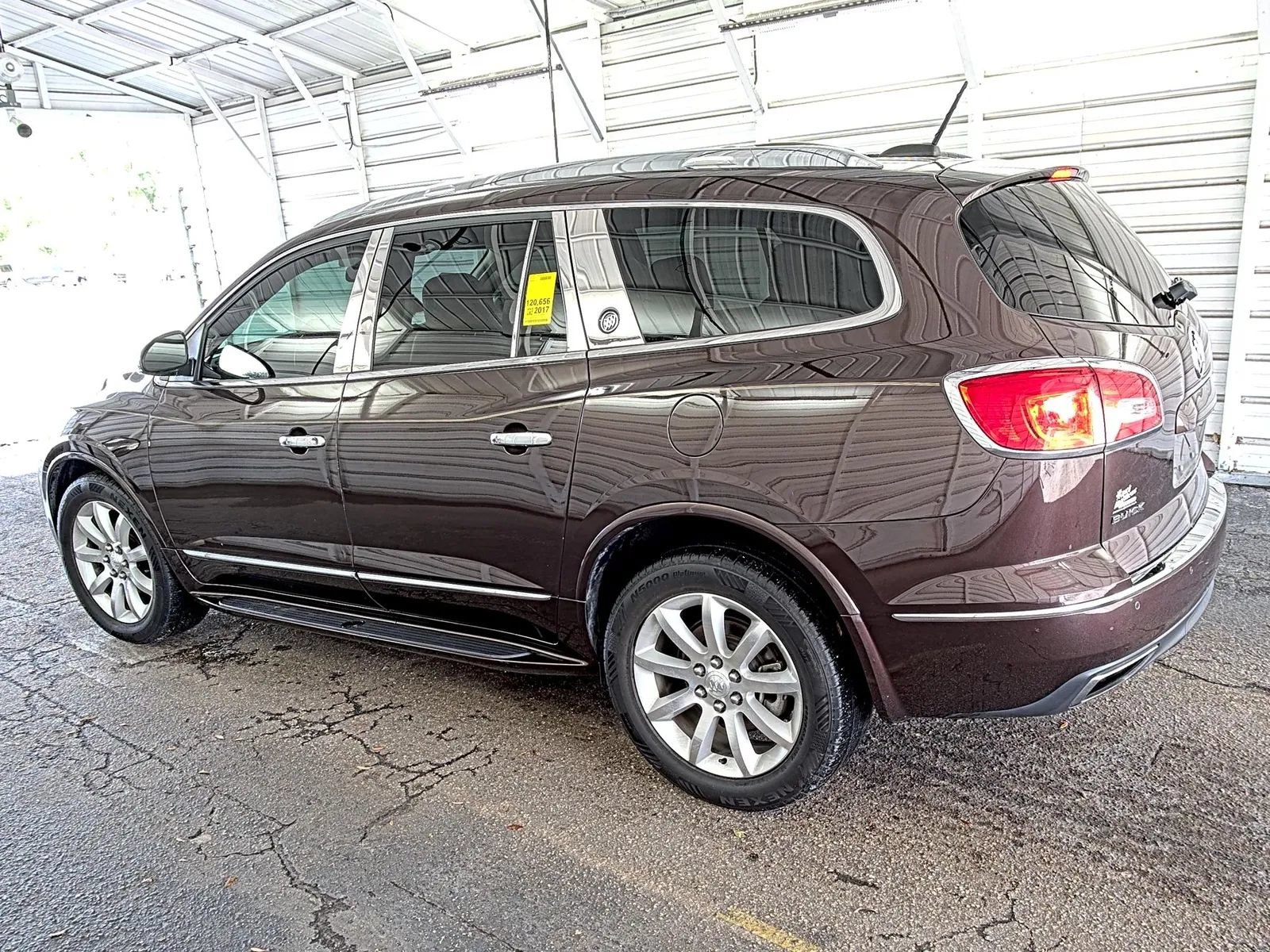 Used 2017 Buick Enclave Premium w/ Experience Buick Package FWD image 2