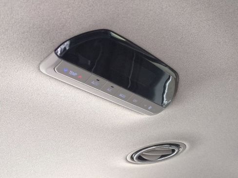 New 2026 Kia EV9 Light image 30