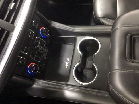 Used 2021 Chevrolet Tahoe Z71 image 24