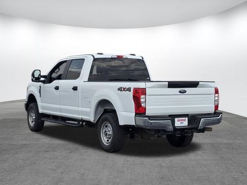 Used 2022 Ford F250 XL w/ Power Equipment Group AWD/4WD image 4