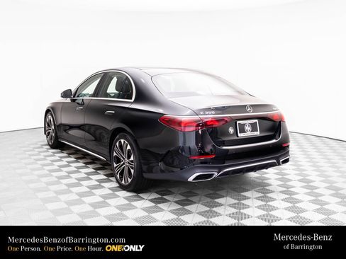 New 2026 Mercedes-Benz E 350 4MATIC Sedan image 3