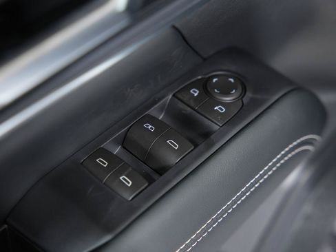New 2026 GMC Terrain Elevation w/ Black Edition FWD image 30