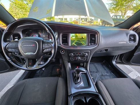 Used 2019 Dodge Charger R/T w/ Stars & Stripes Edition RWD image 17