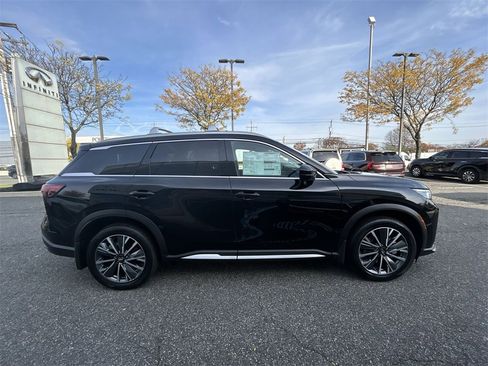 New 2026 INFINITI QX60 Luxe w/ Cargo Package image 9