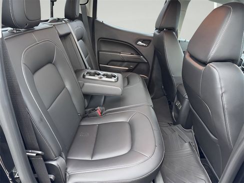 Used 2022 Chevrolet Colorado ZR2 image 31