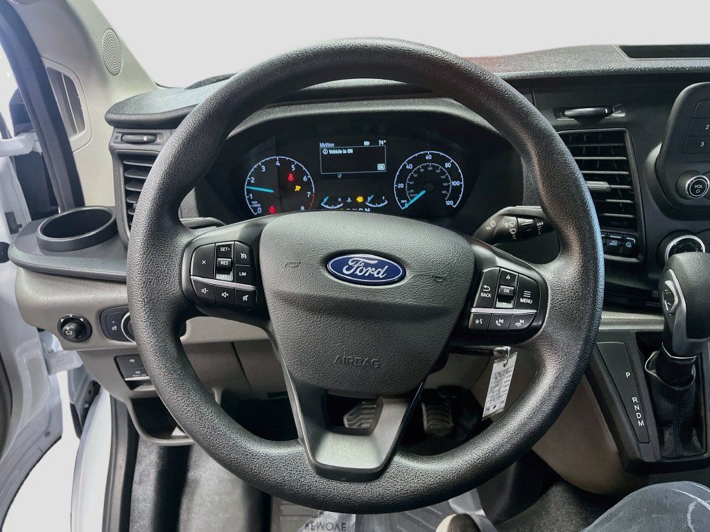 Used 2024 Ford Transit 150 Low Roof RWD image 11