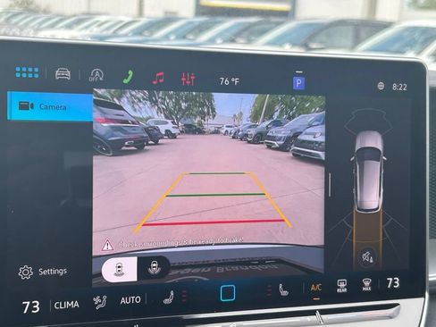 New 2026 Volkswagen Tiguan SE R-Line FWD image 18