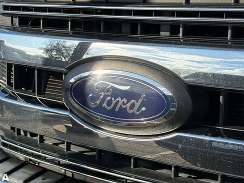 Used 2020 Ford F250 XLT w/ FX4 Off-Road Package image 7