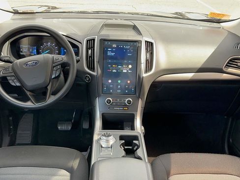 Used 2023 Ford Edge SE w/ Black Appearance Package AWD/4WD image 13