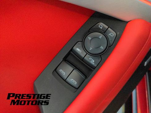 Used 2021 Chevrolet Camaro SS RWD image 16