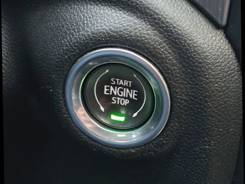 Used 2020 GMC Sierra 2500 Denali w/ Denali Ultimate Package image 30