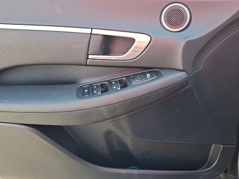 Used 2023 Hyundai Sonata SEL FWD image 13